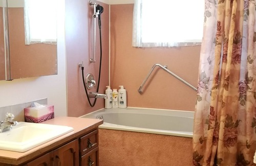 Rutland House | Private cozy 2 bedroom House