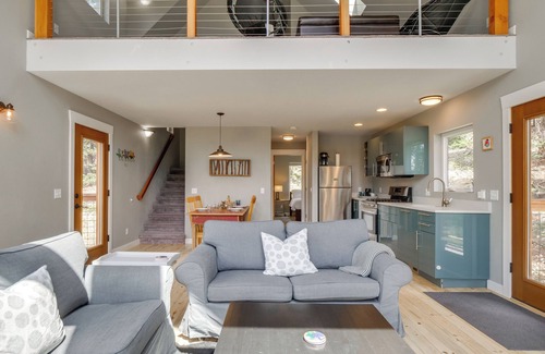 Valley of the Sun Cabin | Private Deck: Secluded Fairplay Cabin