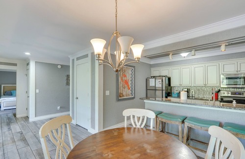 Osage Beach Cabin | Private Dock & Resort Access: Margaritaville Cabin