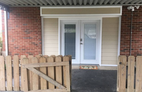 Nashville House | Private Entrance near Airport in Safe Neighborhood