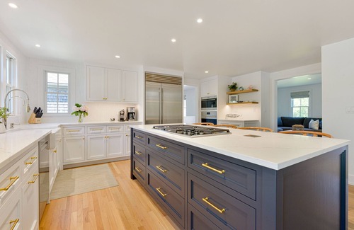 West of Town House | Private Estate with Pool on the Bike Path to Town and Cisco