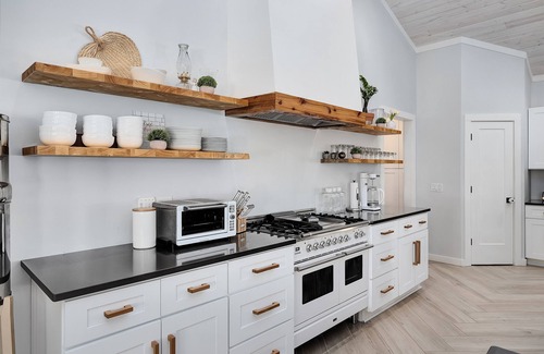 Cullman House | Private Heated Pool, Fishing pond, zip line. Private 10 acre getaway!