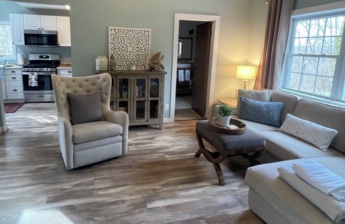 Canandaigua Cottage | Private hideaway close to everything with lake access.