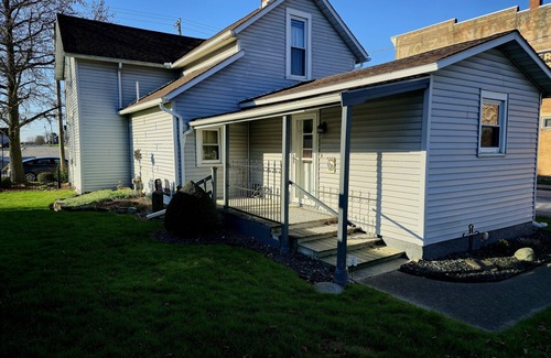 Botkins House | Private Home To View 2024 Solar Eclipse