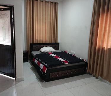 Uyo House | Private home with short lets