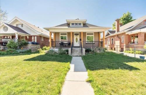 Ogden House | Private HotTub GameRoom and Fenced Backyard