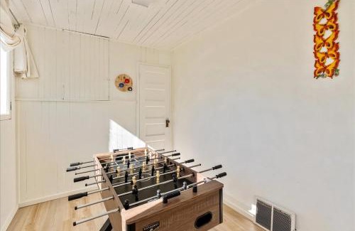 Ogden House | Private HotTub GameRoom and Fenced Backyard