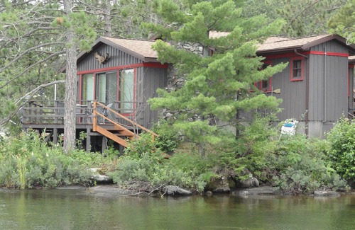 Cook Cabin | 'Private Island Get-A-Way' Lake Vermilion-Cook *SPECIALS*Email/Call to ask!