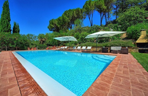 Magliano Villa | Private Villa with WIFI, A/C, pool, TV, balcony, panoramic view, parking, close to Greve In Chianti