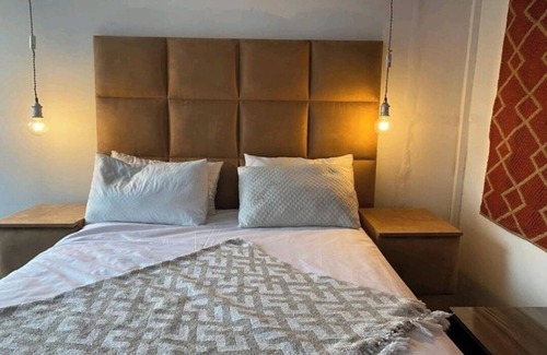 Kestell Bed & Breakfast | Private location with in house Jacuzzi