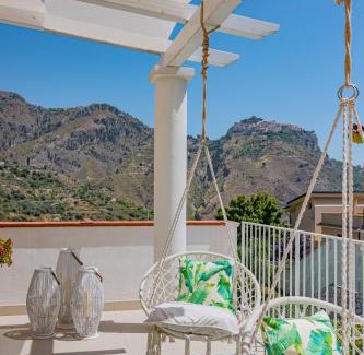 Taormina Villa | Private modern villa in Taormina