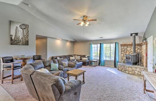 Weaverville House | Private Pool and Game Room Family Weaverville Gem