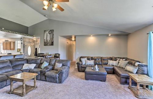 Weaverville House | Private Pool and Game Room Family Weaverville Gem
