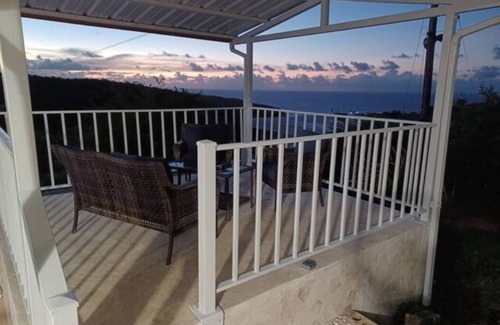 Terranova Apartment | Private pool, Ocean & Mountain view Apartment