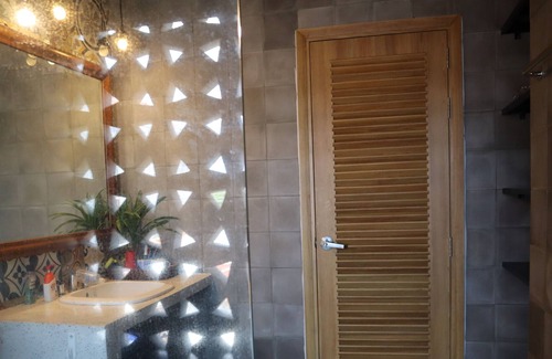 Hoa Thanh House | Private room in a romantic farm house in Tay Ninh