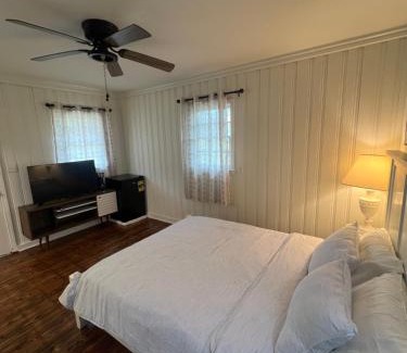 Hardwick House | Private Room in Milledgeville