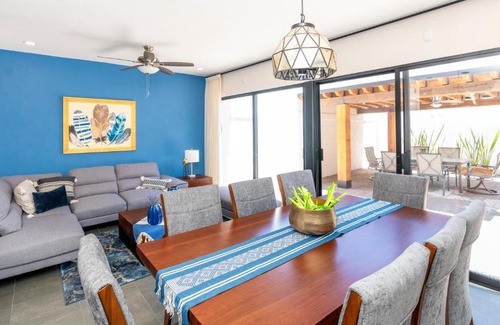 Fraccionemente La Lejona House | Private Sanctuary 4BR Home with Pool and Gym