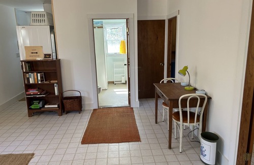 East Chop House | Private setting nestled in the heart of East Chop.