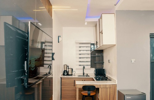 Igbobi Apartment | Private Studio Oasis in Akoka - Close to UNILAG