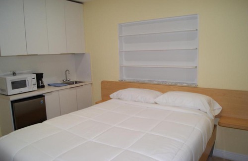 Miami Gardens House | Private Studio two miles from Hard Rock Stadium