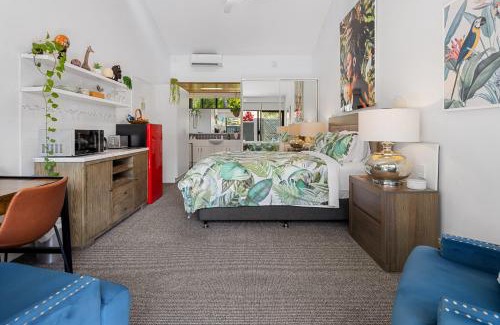 Sapphire Beach Resort | Private Suite Nautilus Beach Front Resort