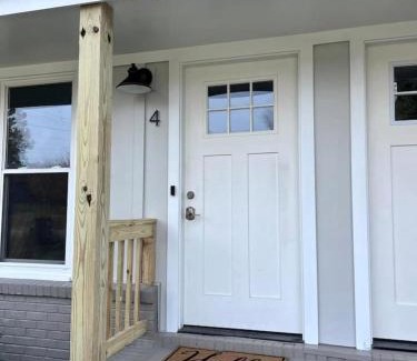 Apex Apartment | Private, Updated Townhouse in DT Apex