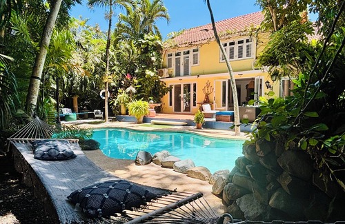 Navarro House | Private urban oasis with local charm.