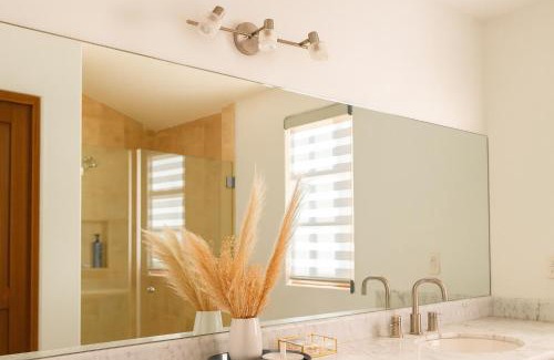Los Cabos Villa | Private Villa in Cabo with Garden, Hot Tub & Medano Beach just 10 min away