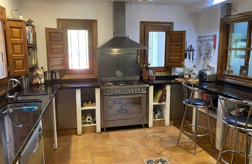 Orgiva Villa | Private Villa Large pool and gardens, AC, Grand Piano, Pizza Oven, Sauna, BBQ