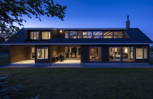 Biei House | Private villa standing on a beautiful hill in Biei ☆ Vast site of 46,000 square meters ☆ Japanese-Western style room