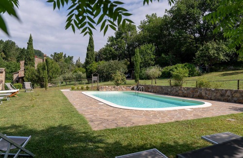 Montaione Villa | Private Villa with WIFI, A/C, private pool, TV, pets allowed, panoramic view, close to San Gimignano