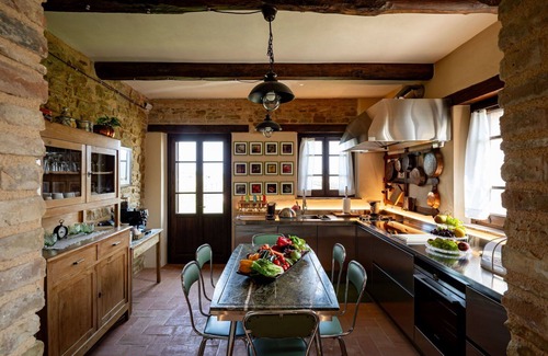 Castel Ritaldi Villa | Private Villa with WIFI, A/C, private pool, TV, patio, panoramic view, parking, close to Spoleto