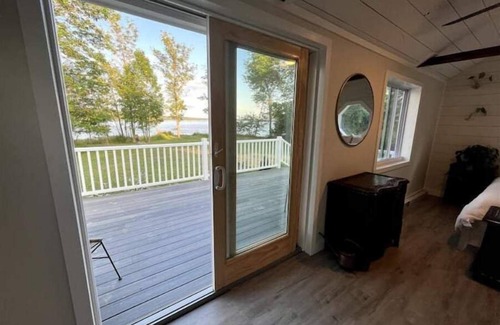 Winterport House | Private Waterfront Cottage