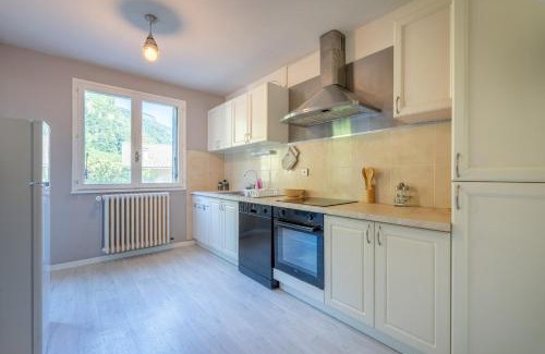 Thones Apartment | Proche centre Thônes, Apt Cosy entre Lac&Montagnes
