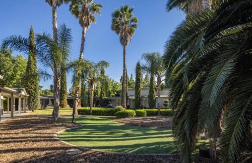 Davis Hotel | Prodigy Hotel, a Days Inn by Wyndham