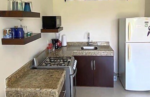 Progreso Municipality Apartment | Progreso East, 1 block from Sea, with pool views
