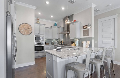 Panama City Beach House | Prominence 2bd 2ba Sleeps 6 GOLF CART 4 Bikes Near Beach Lg Pool “Big Chill”