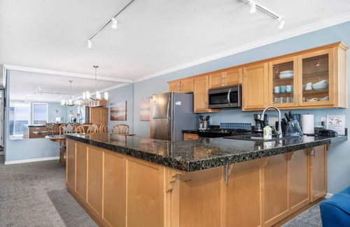 Depoe Bay Condo | Promo! Second Floor Oceanfront Condo with Pool, Hot Tub, Wifi and Much More!
