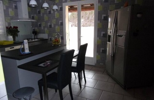 Beaucaire Villa | PROMOTION last week of August in Occitanie - Villa private swimming pool secured