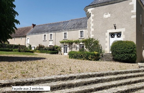 Buxeuil House | Propriété Avec Piscine, Proche des Châteaux de la Loire et du de Futuroscope