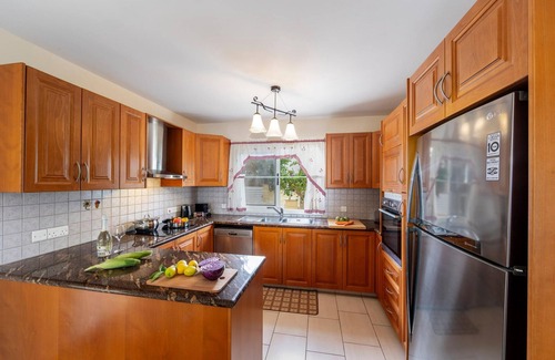 Kapparis Villa | Protaras Posidon By The Sea