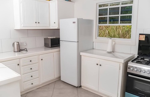 Mahaut Apartment | Providence , nestled in nature’s embrace with great views,and strong WiFi.