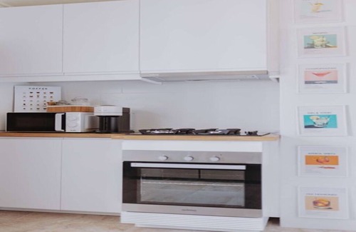 Apelacao Apartment | Cozy and modern 3-bedroom apartment in Lisbon near the airport.