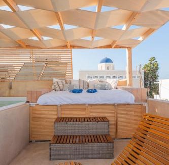 Kamari Villa | Pueblo viejo boutique house