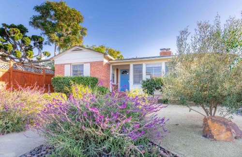Beach Barber Tract House | PuertAzul