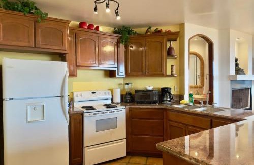 Playas de Rosarito Apartment | Puerto Nuevo Villa Olas 2BR 2BA with pool