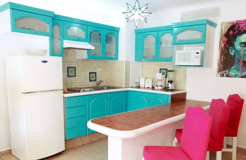 Puerto Vallarta Resort | Puerto Vallarta beach resort in the hotel zone - 1 bedroom units Christmas 2025