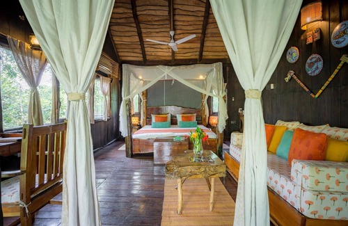 Tala Hotel | Pugdundee Safaris- Tree House Hideaway