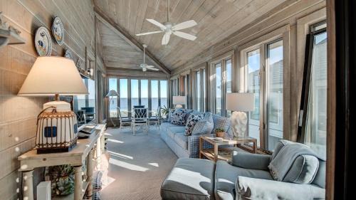 Debordieu Colony Apartment | Pulliam Menge in DeBordieu Colony villa by Peace Vacations