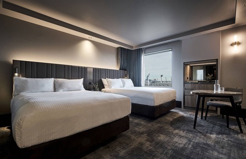 East Melbourne Hotel | Pullman Melbourne on the Park